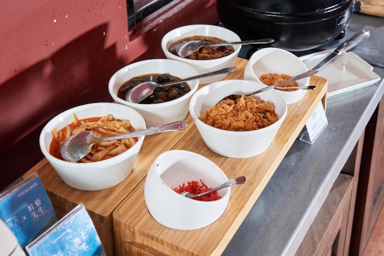 T'ai-tung 翠安侬国际商旅酒店 外观 照片
